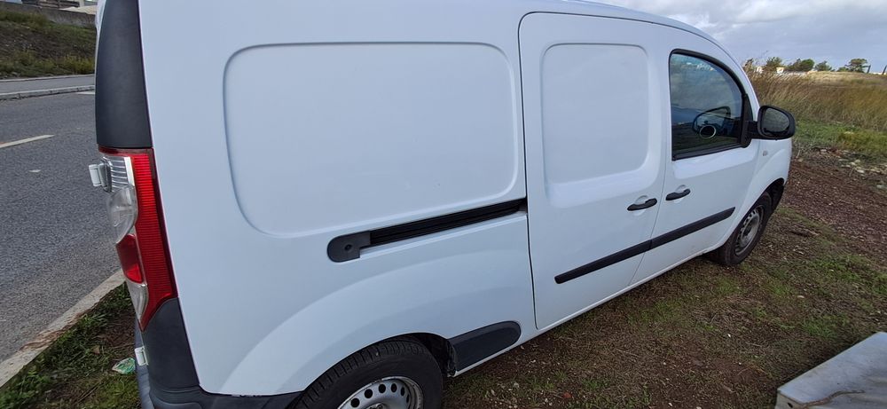 2 lugares - 1,5 - 90cv - DCI longa, maxi 2017 / 04