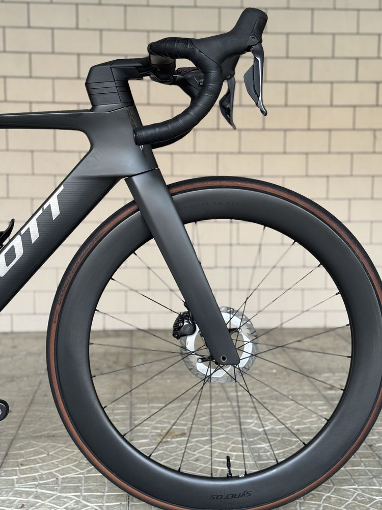 Bicicleta estrada Scott Foil Rc 10 semi-nova