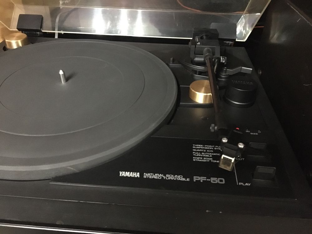 Yamaha PF-50 gramofon automatyczny