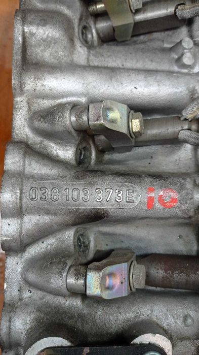 Colaça ,Cabeça de Motor 1.9TDI  REF: 0 3 8 1 0 3 3 7 3 E