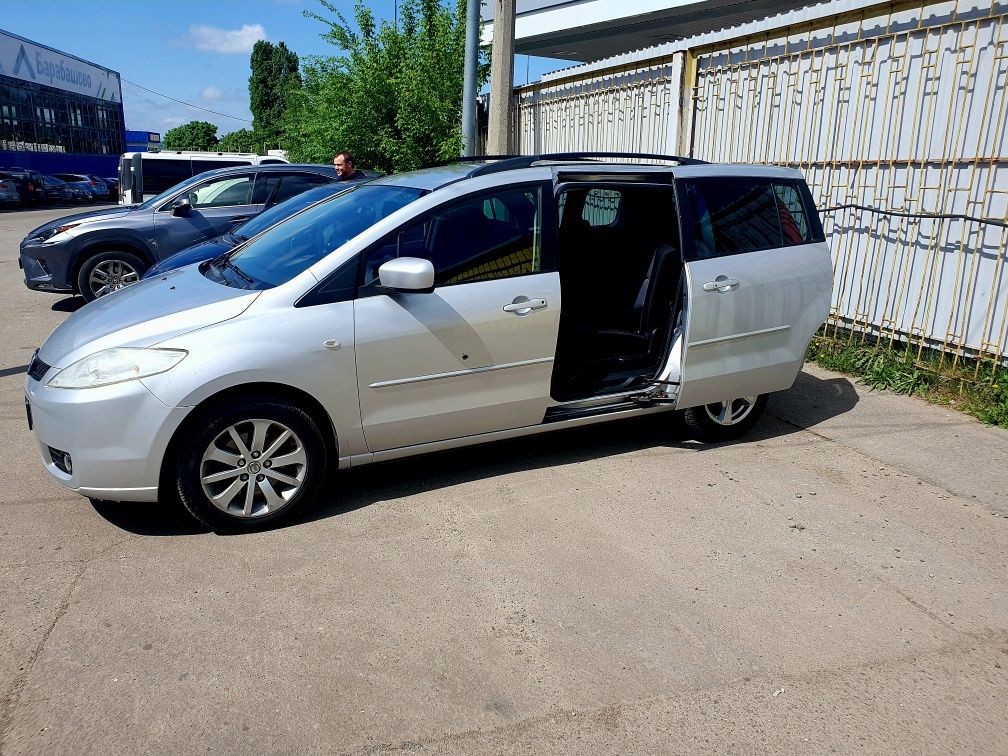 Продам авто Mazda 5