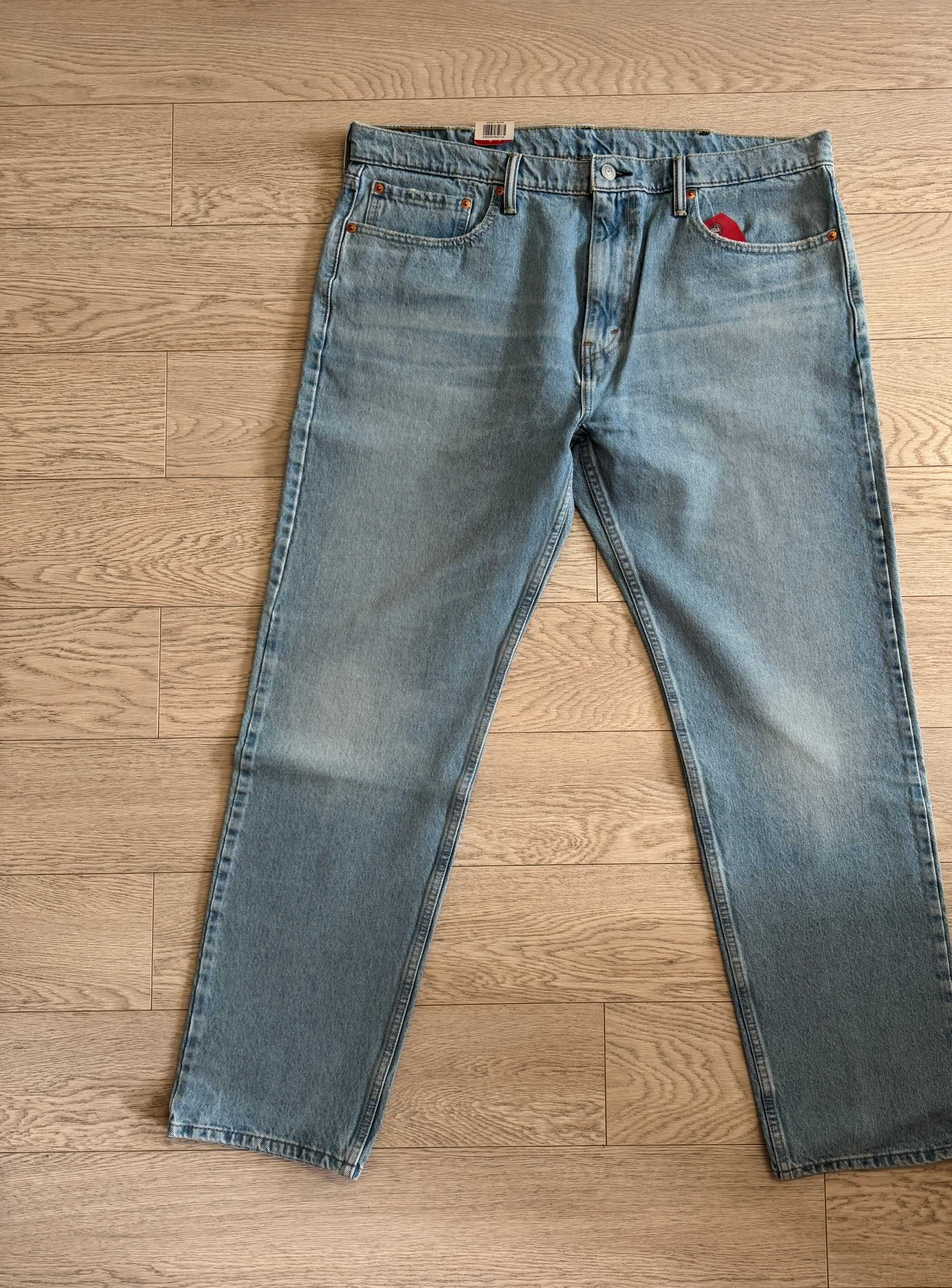 Продам Levis 502 Regular Taper