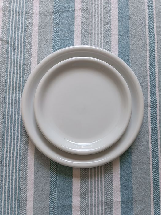 Prato Branco Ladeiro e Sobremesa