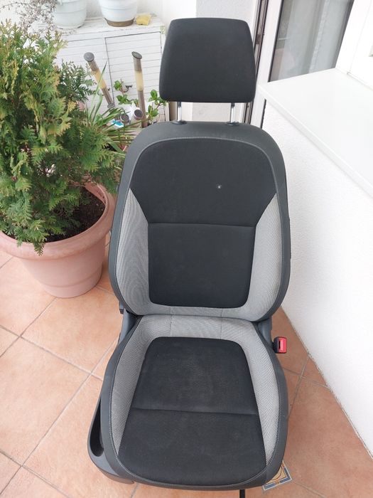 Fotel  Skoda Fabia 3