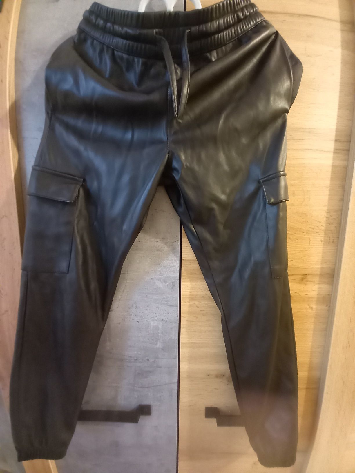 Ciuchy bdb stan 140