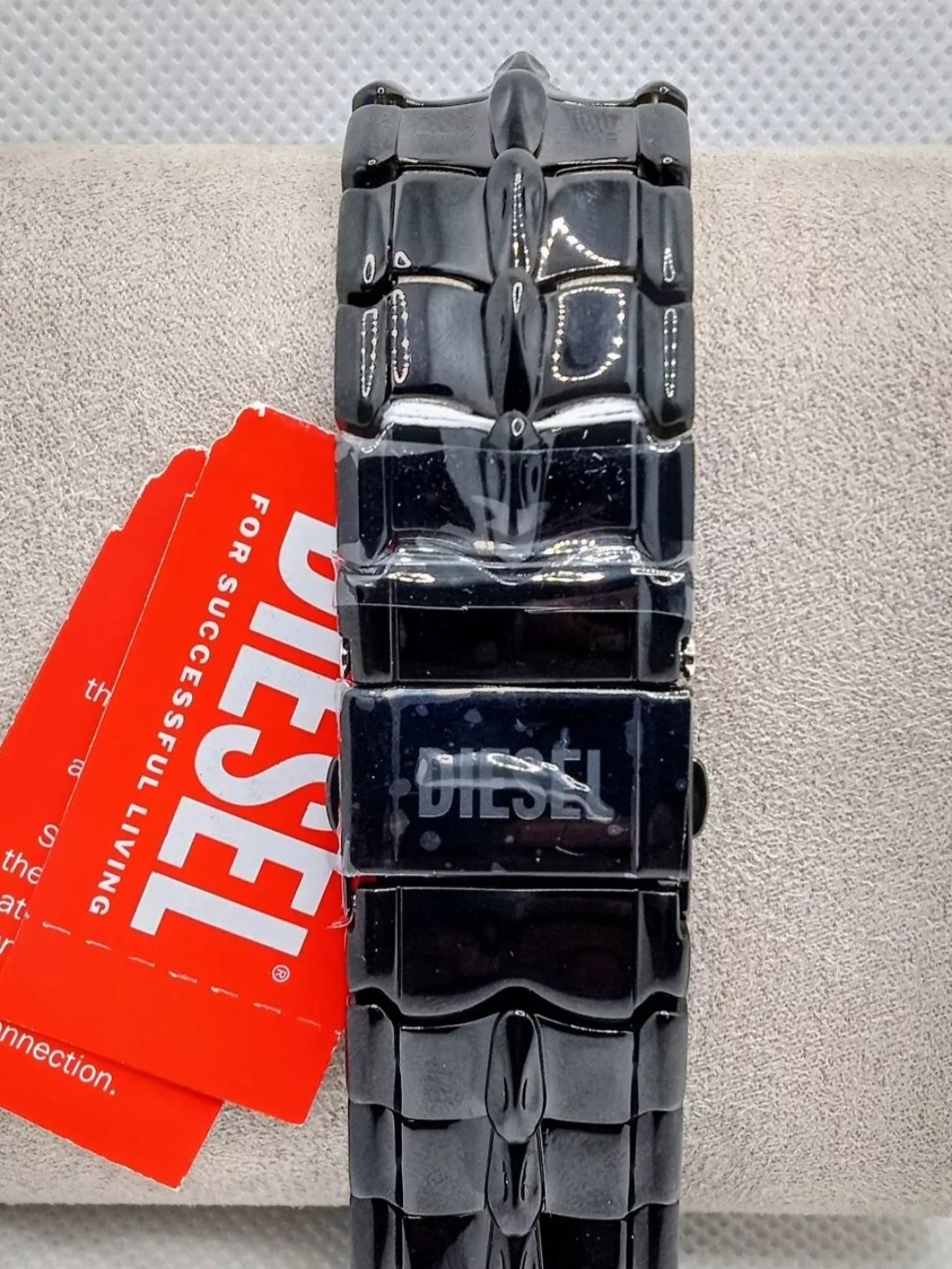 DIESEL Metamorph Vert Mens Blue Dial Watch, Reptilian Black часы.