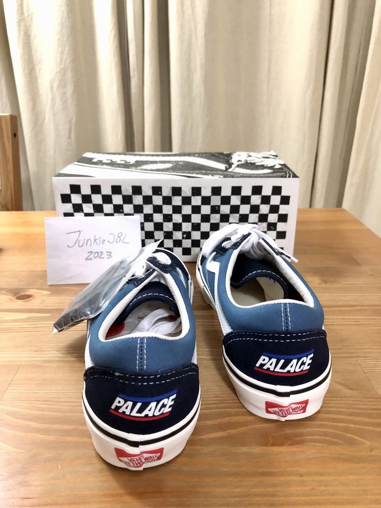 Palace x Vans Old Skool ‘Navy White’