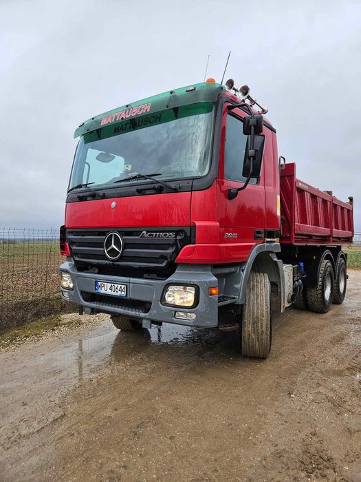 Usługi transportowe wywrotka