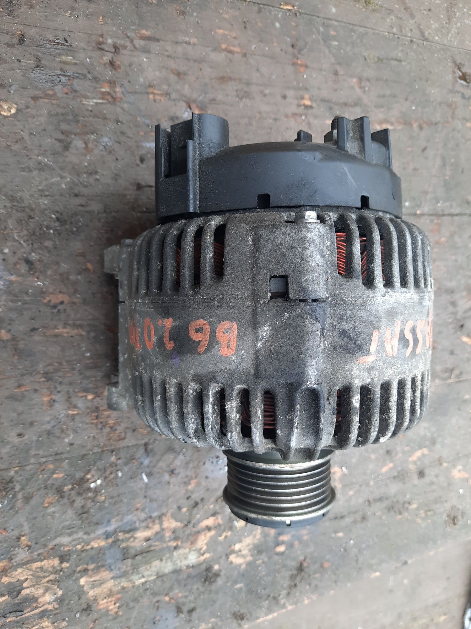 Alternator Valeo VW Passat B6 2.0 TDI