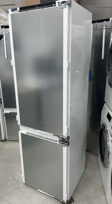 liebherr miele  icne5133-20 lodówka do zabudowy nofrost  icemaker,