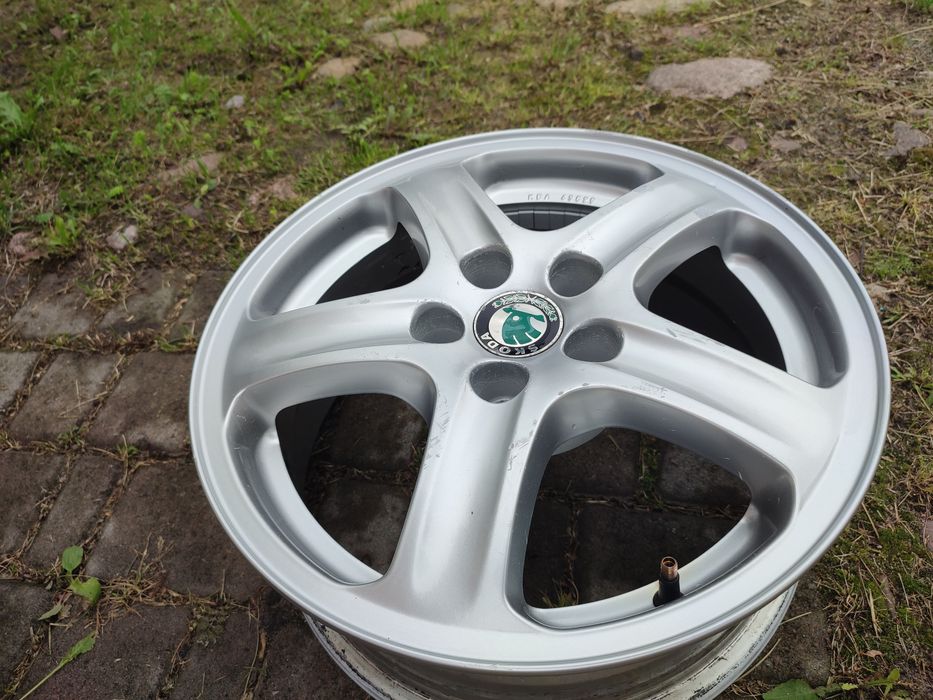 Диск r15 5x100 et38 ПОШТУЧНО!!! Оригінальний номер 1U0601025