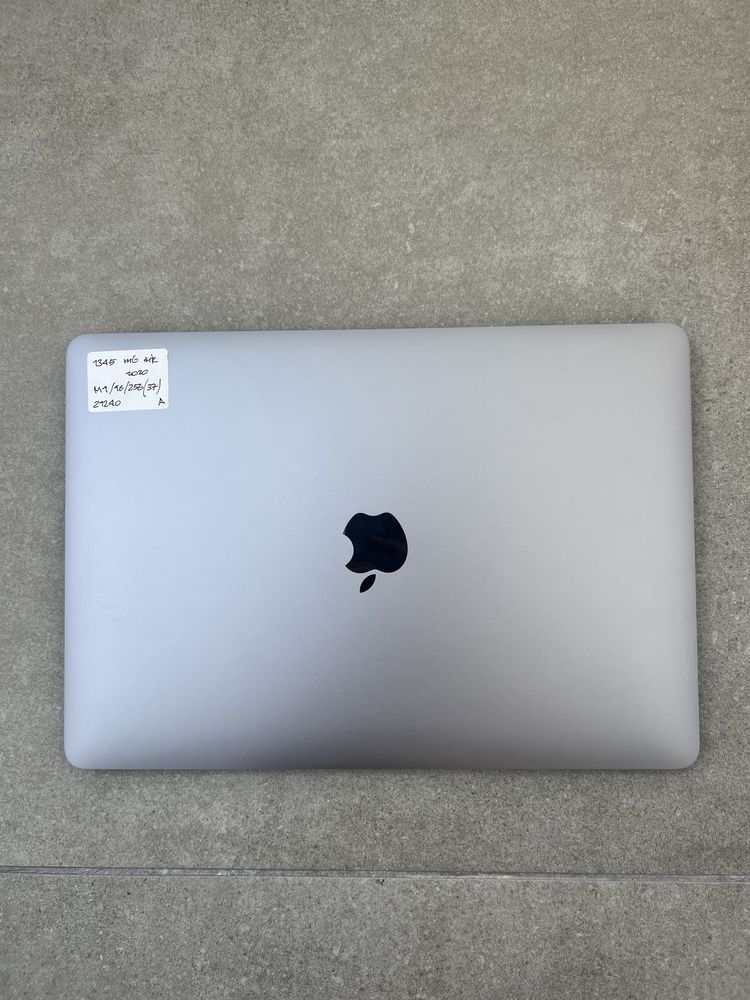 від 880$ MacBook Air 13" 2020 Z1240 M1 / 16 GB / 256gb SSD