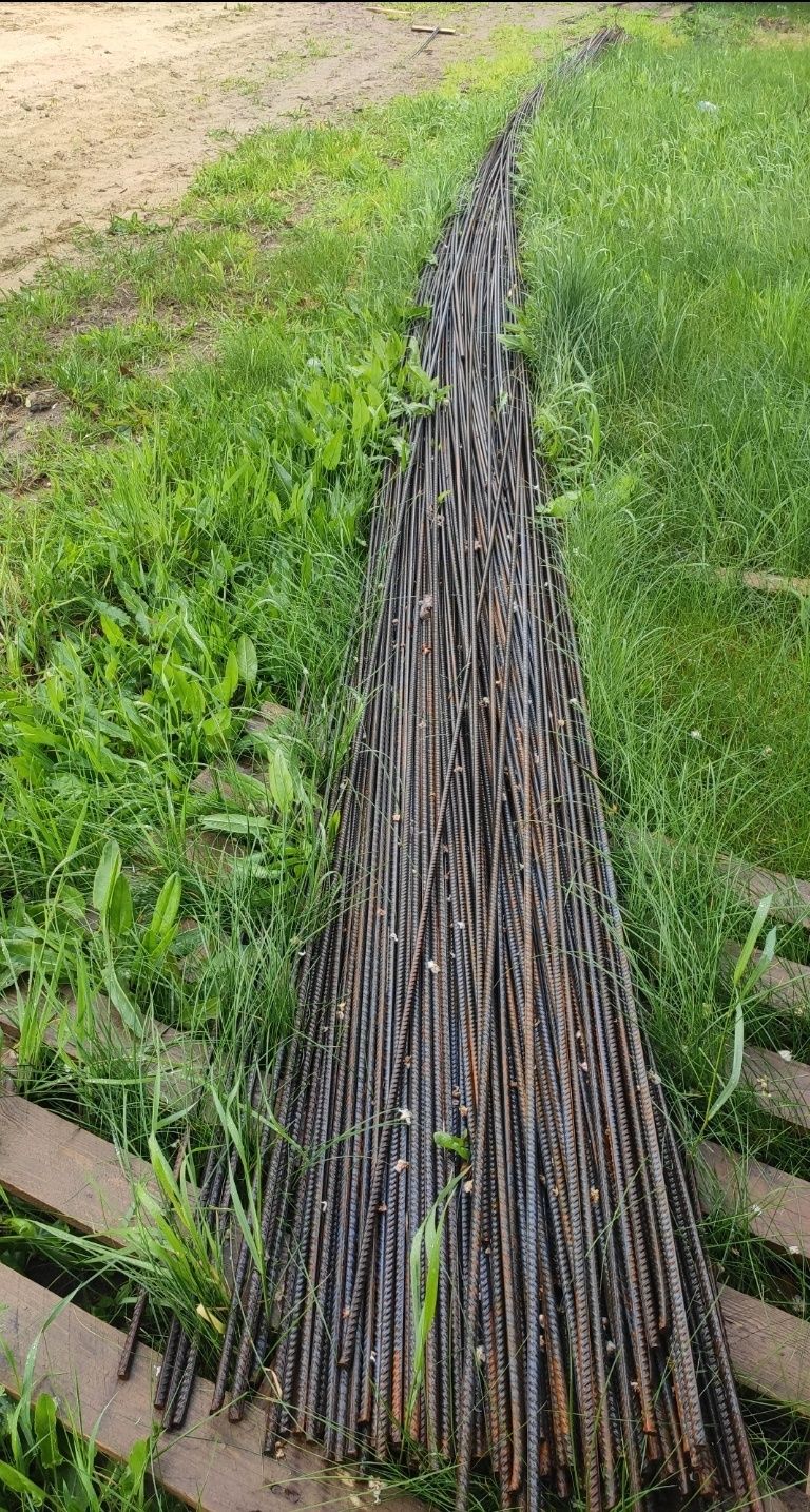 Drut żebrowany pręt zbrojeniowy fi 10 pręt 12m