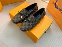 Sapatos Homem Louis Vuitton