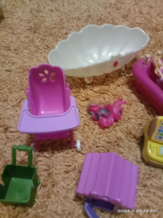 Детская мебель, куклы  Барби, Кен