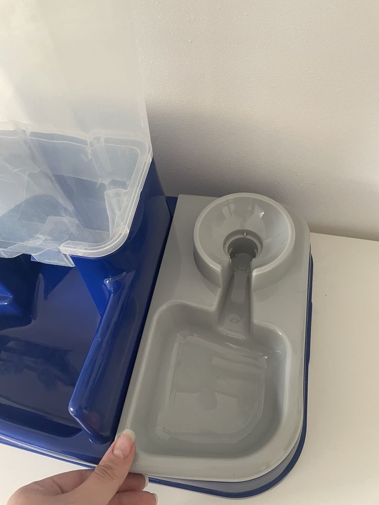 Automat na wodę i karmę 2in1