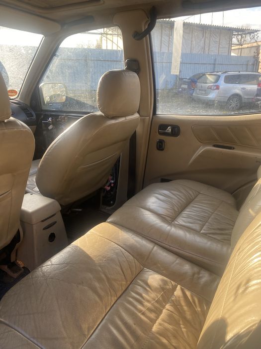 Продам Ниссан Террано 2 2.7td