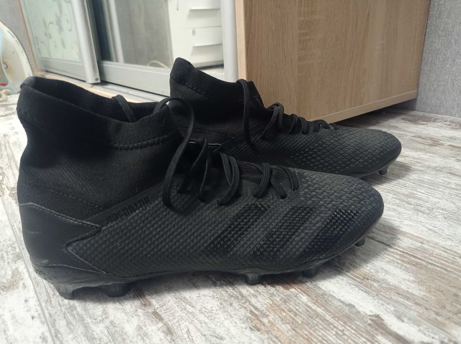 Бутси adidas predator, 43 розмір, 27,5 см