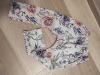 Spodnie w kwiatki r. 92
