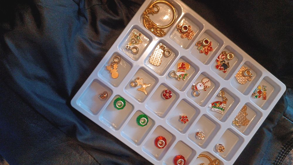 Адвент календарі