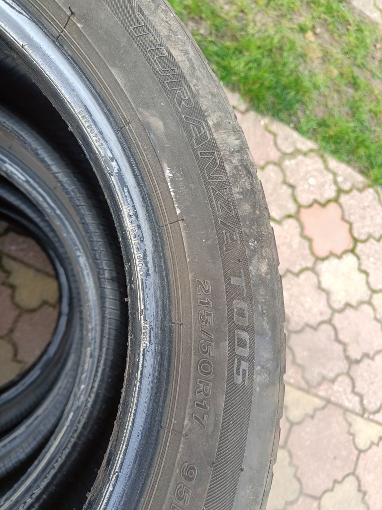 Opony letnie Bridgestone 215/50 r17
Turanza T005