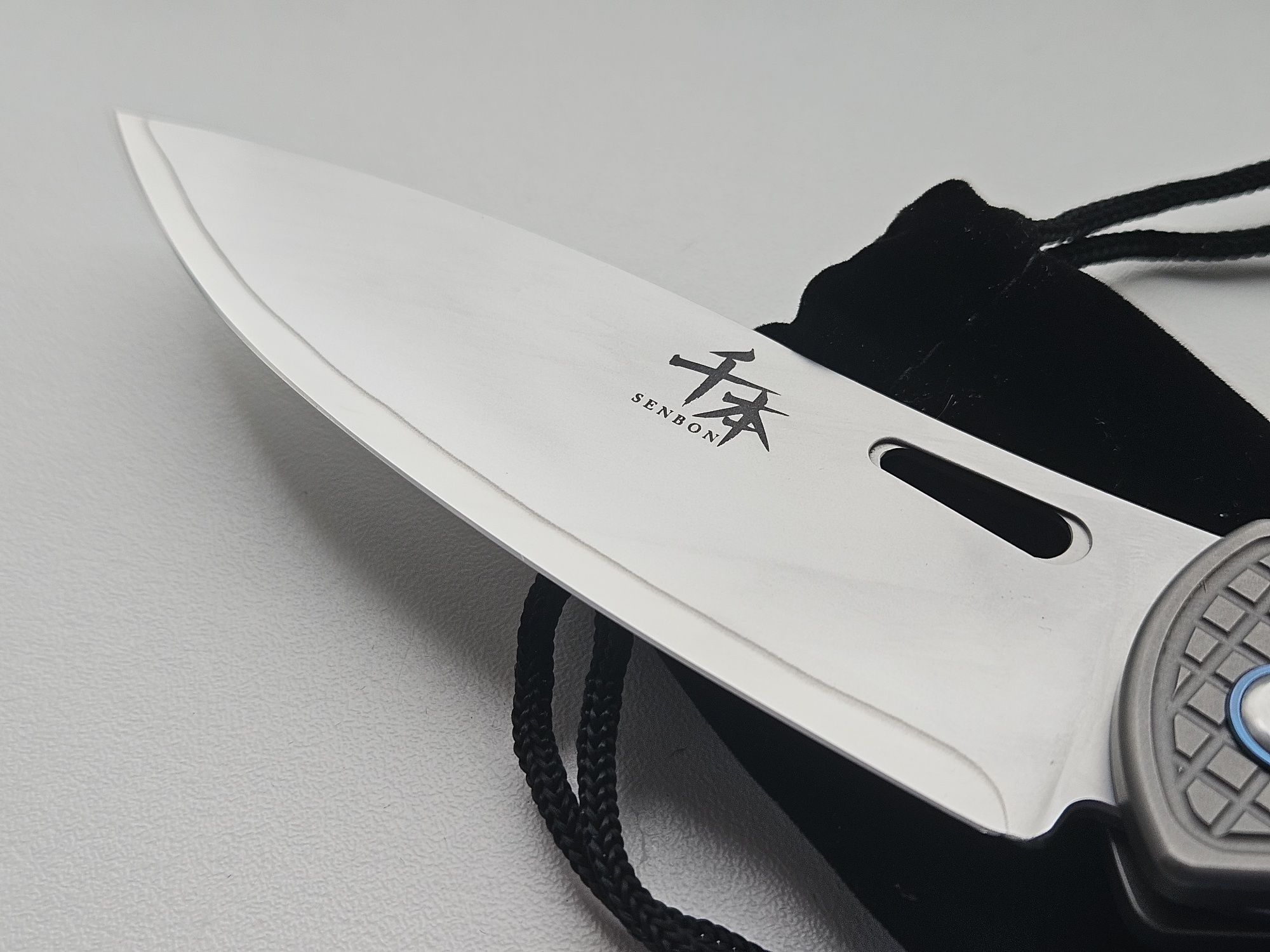 Nóż składany Sebon Zdp-189 titan edc