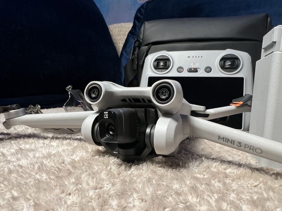 DJI Mini 3 Pro (RC) Fly More Combo + karta 256GB