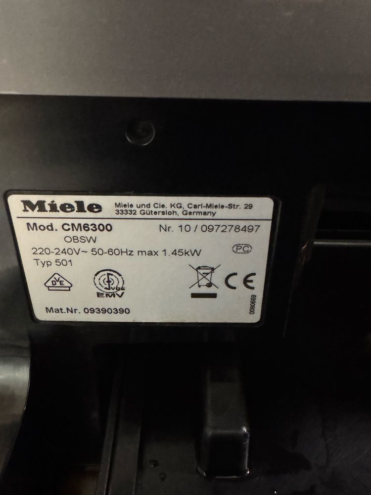 Кофемашина Miele CM6300