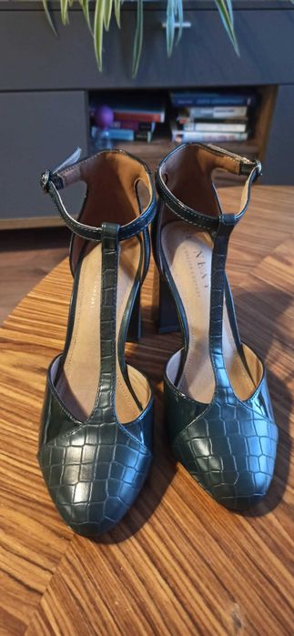 Туфлі Next 35-36 р. жіночі