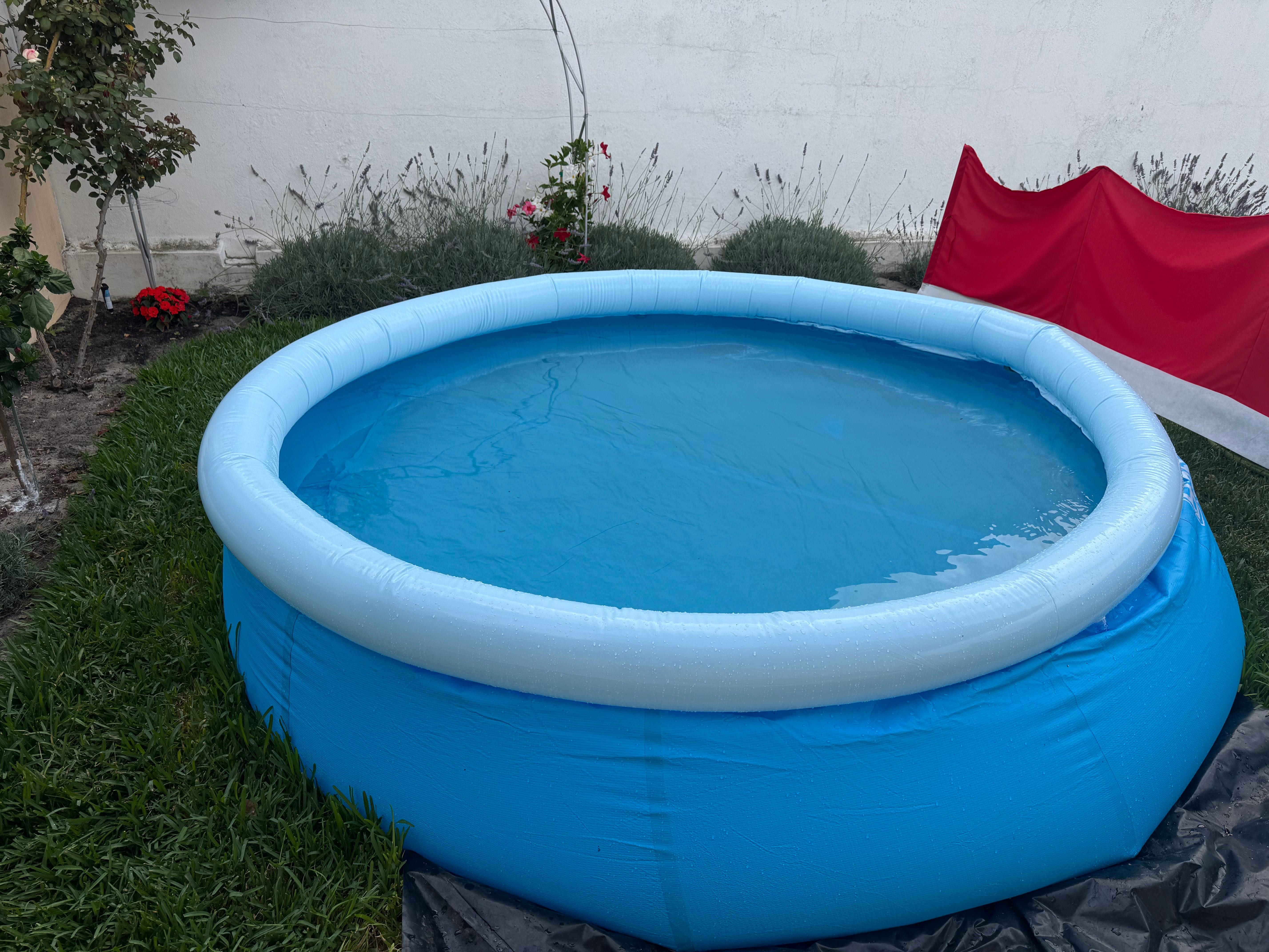 Piscina utilizada uma vez ofereço proteção