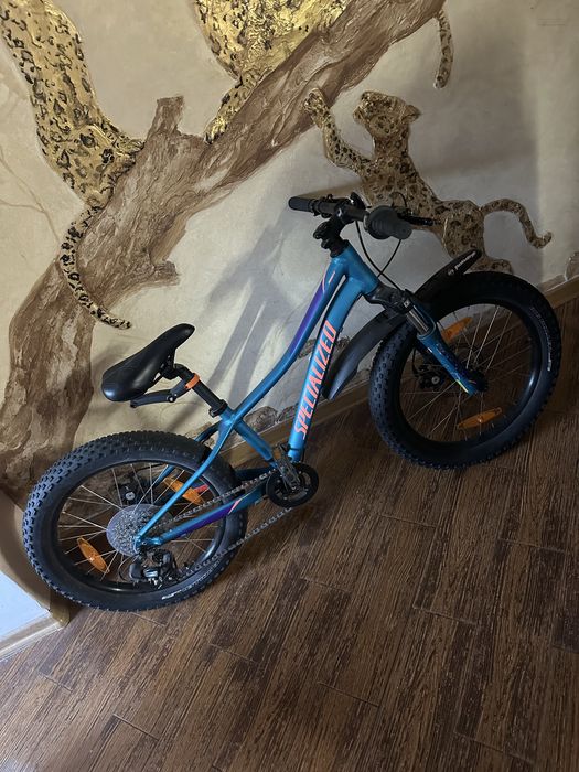 Велосипед Specialized Big Roller sport 20/2.8 в хорошем состоянии