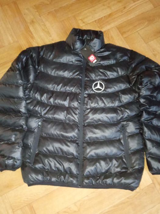 Sprzedam nową oryginalną kurtkę puchową mercedes