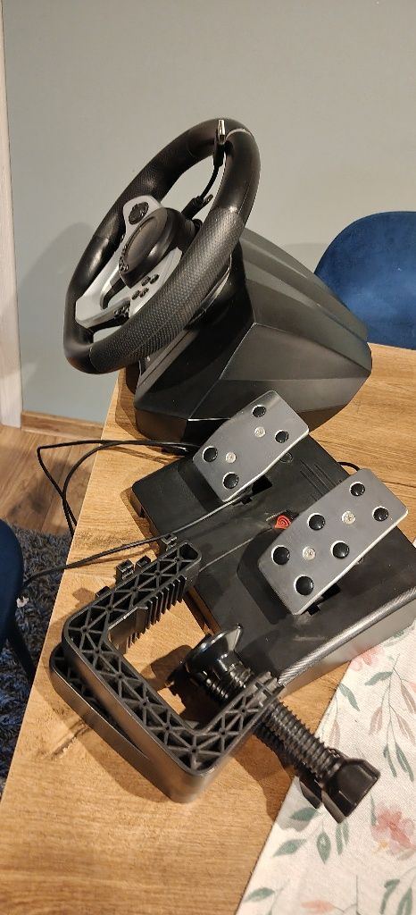 Kierownica Genesis seaborg 400