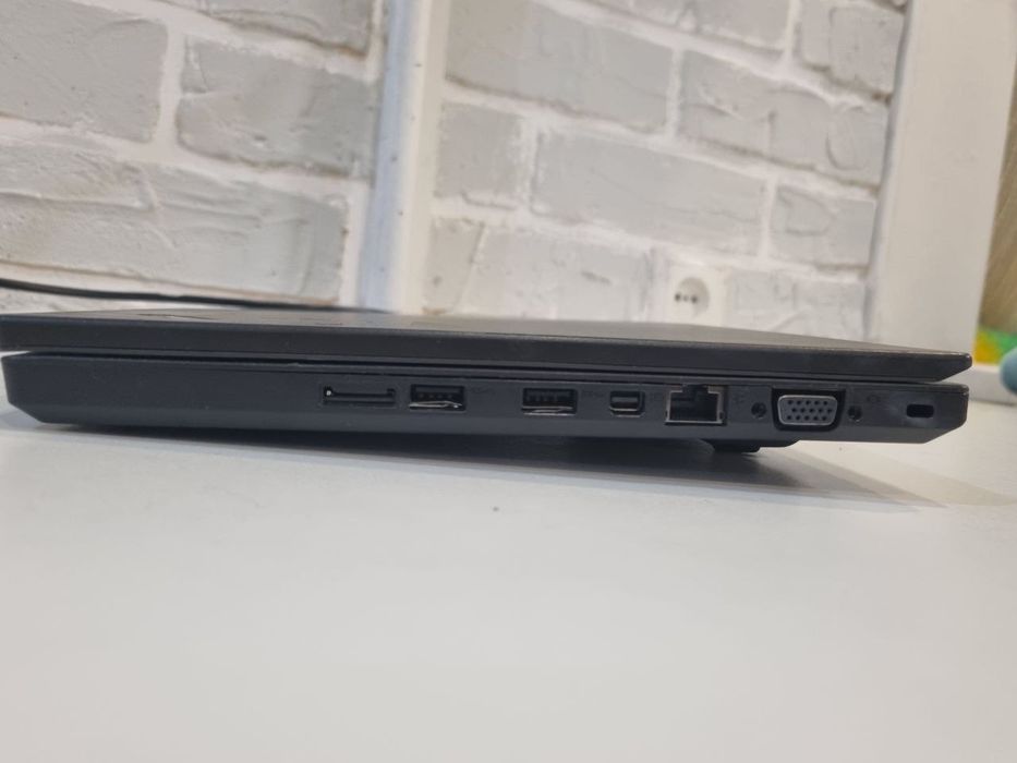 Ноутбук Lenovo L470 RAM:20gb SSD:256gb Intel HD.  Потужний та надійний