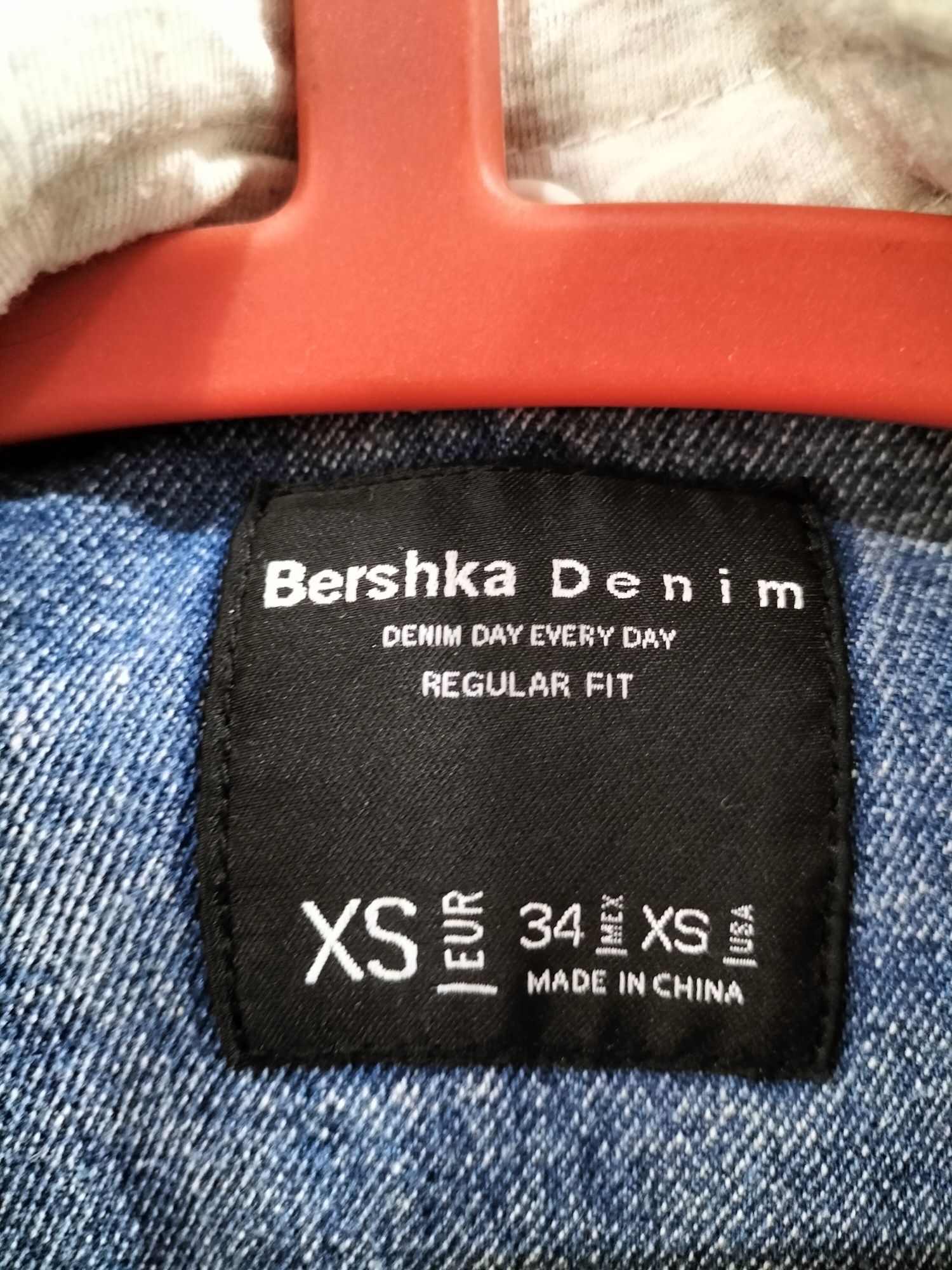 Casaco ganga homem bershka