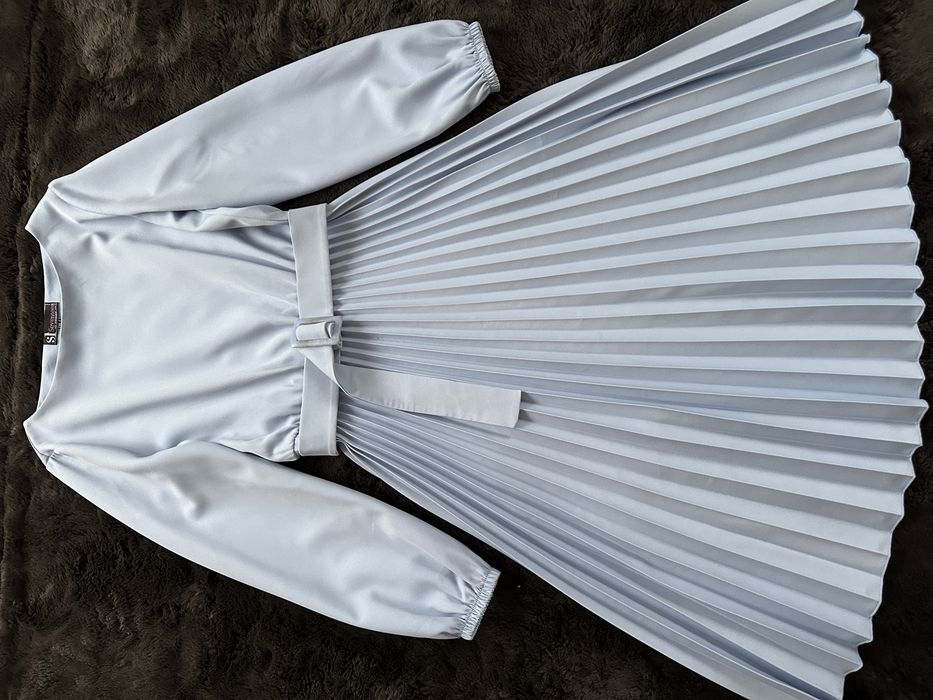 Святкова сукня блакитна