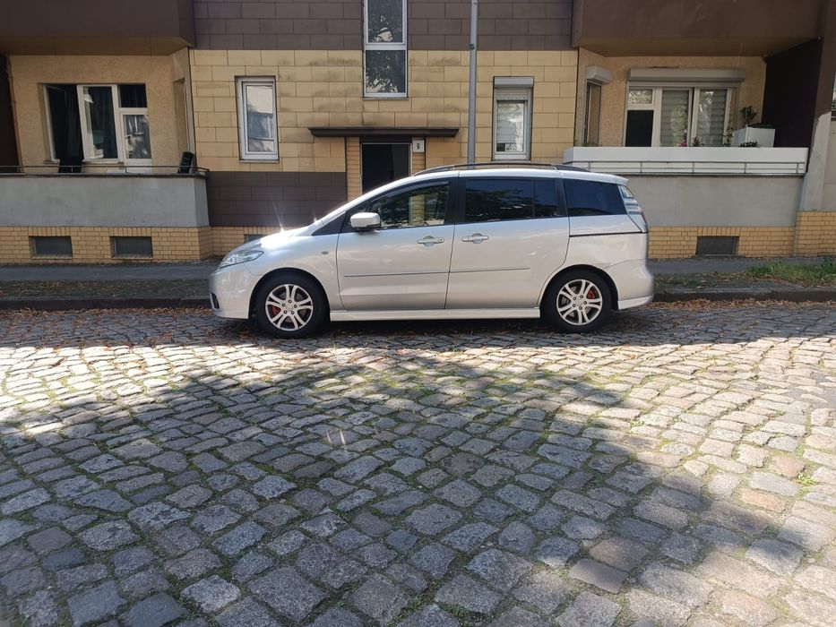 Mazda  5 мінівен