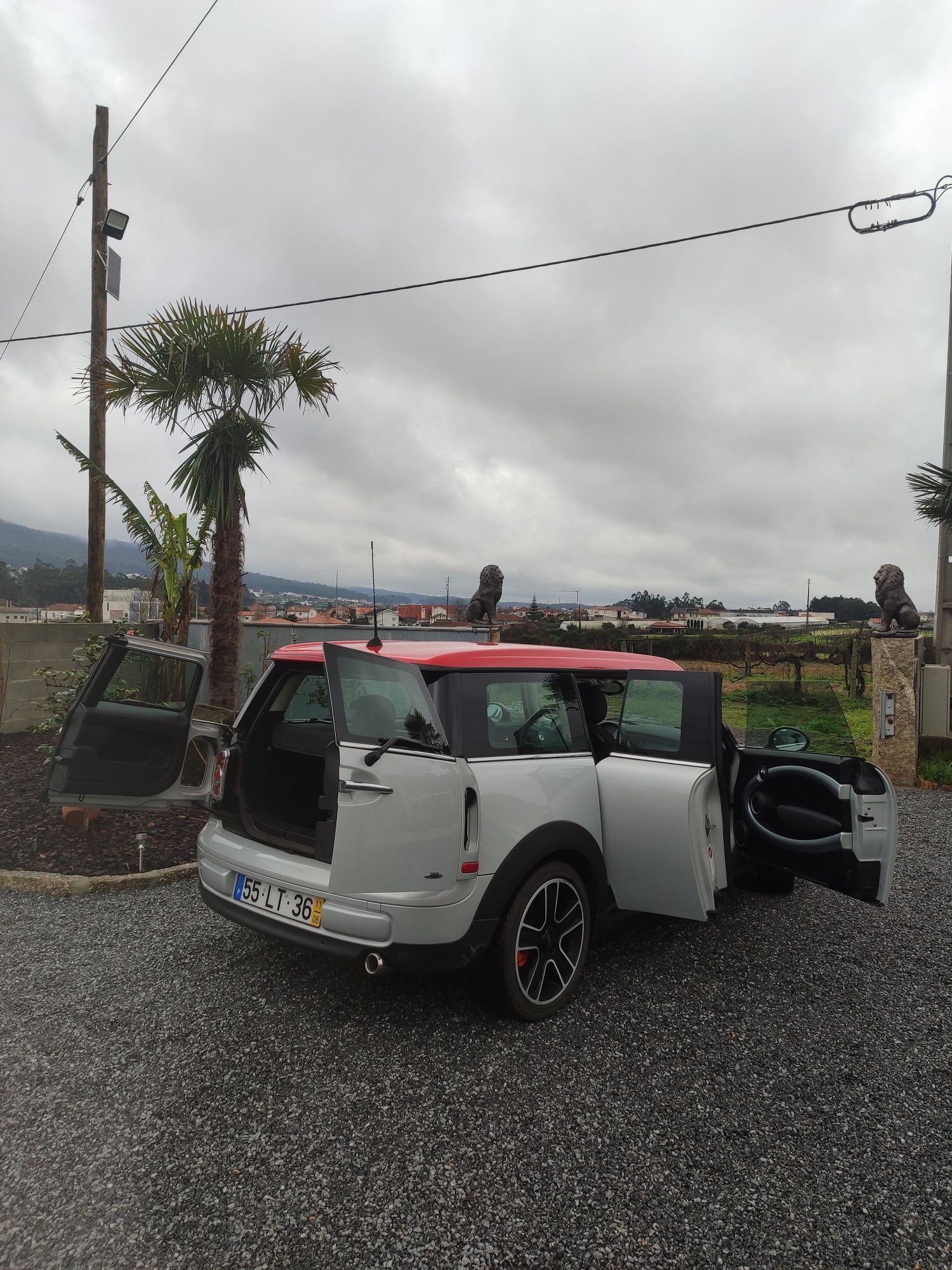 Mini Club Man "Poucos KMS"