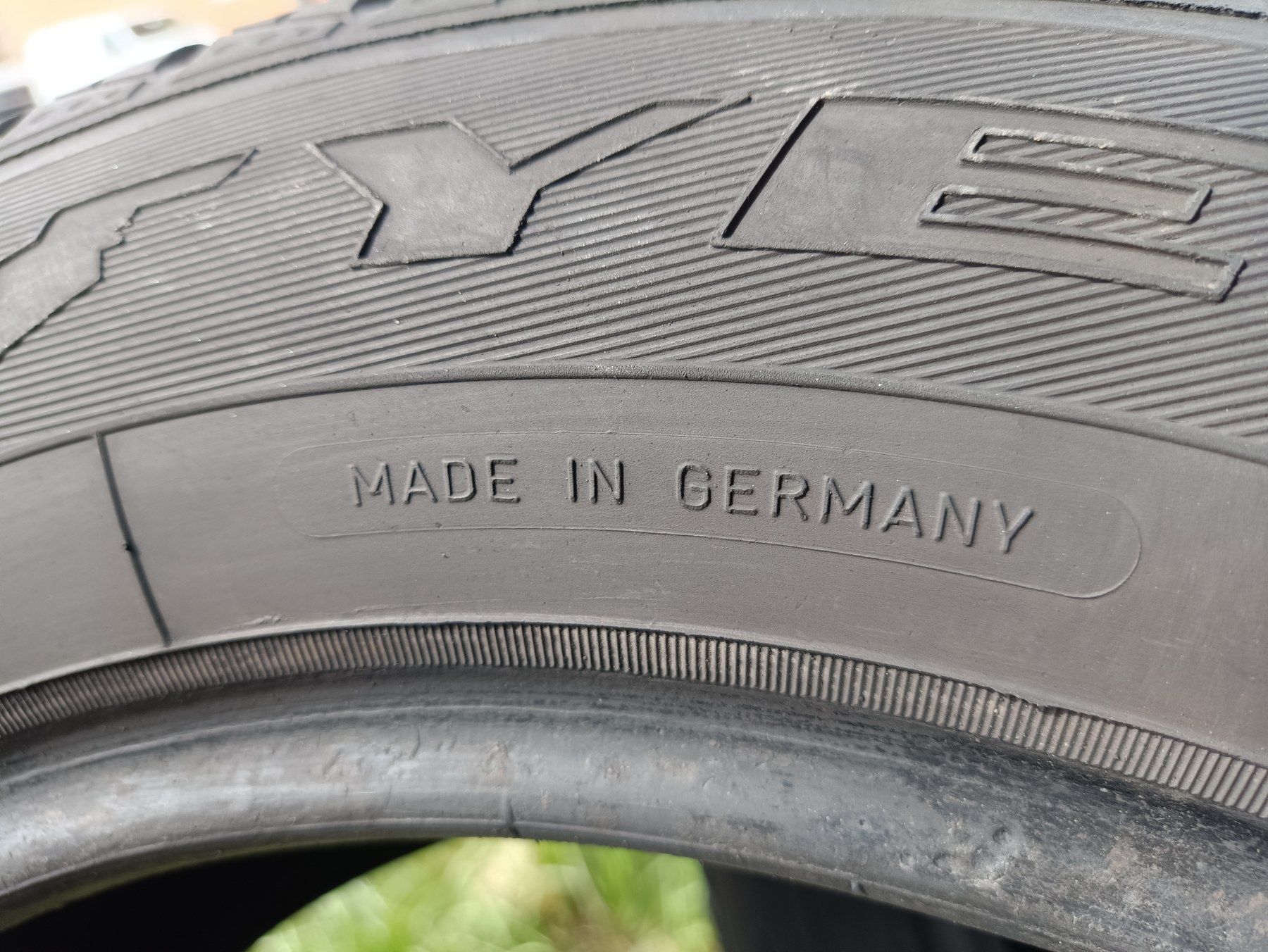 Всесезонні шини GOODYEAR 195/65 R15 резина Р15