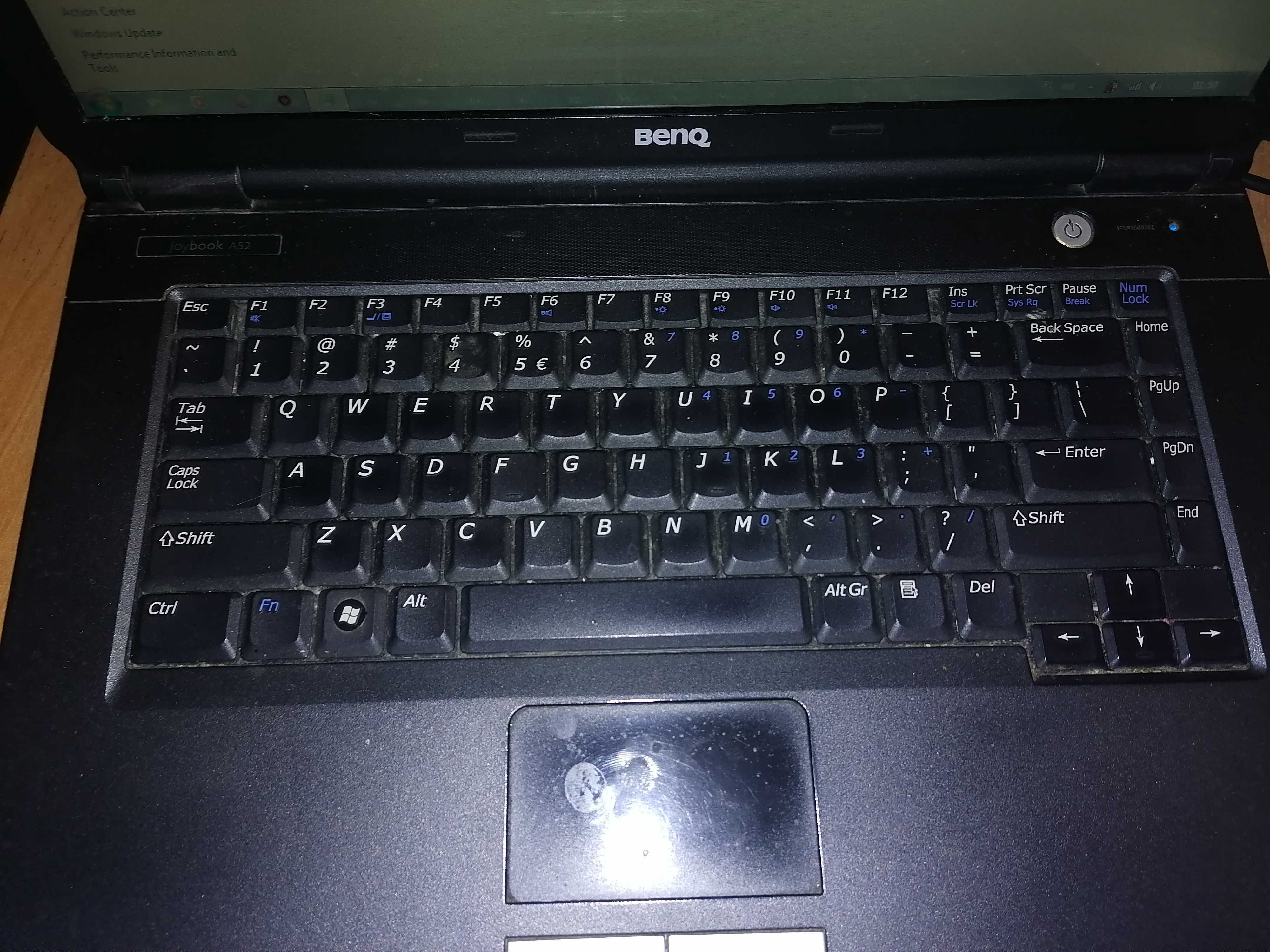 Laptop BenQ 3GB DDR2- 120HDD zasilacz