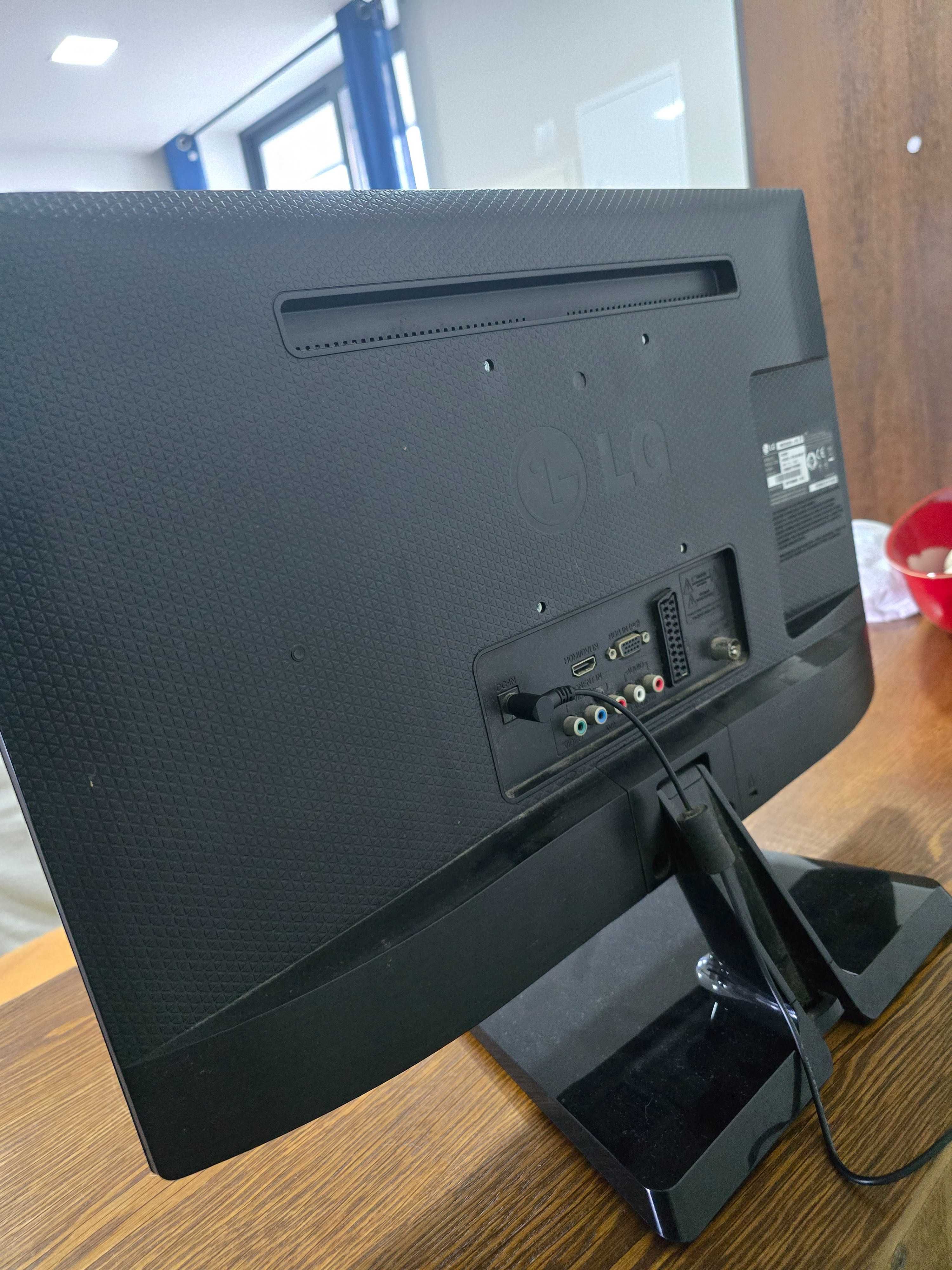 Ecrã LED/ Televisão LG M2232D-PZ 22"