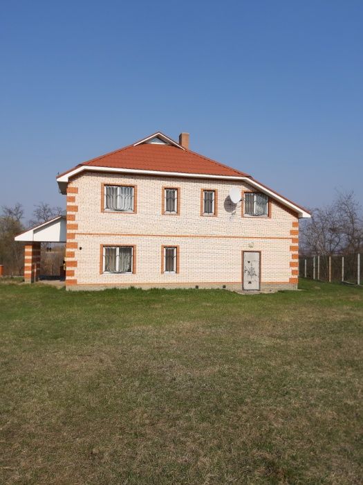 Будинок (дача), с. Лящівка, Черкаська область, Чернобаївський район