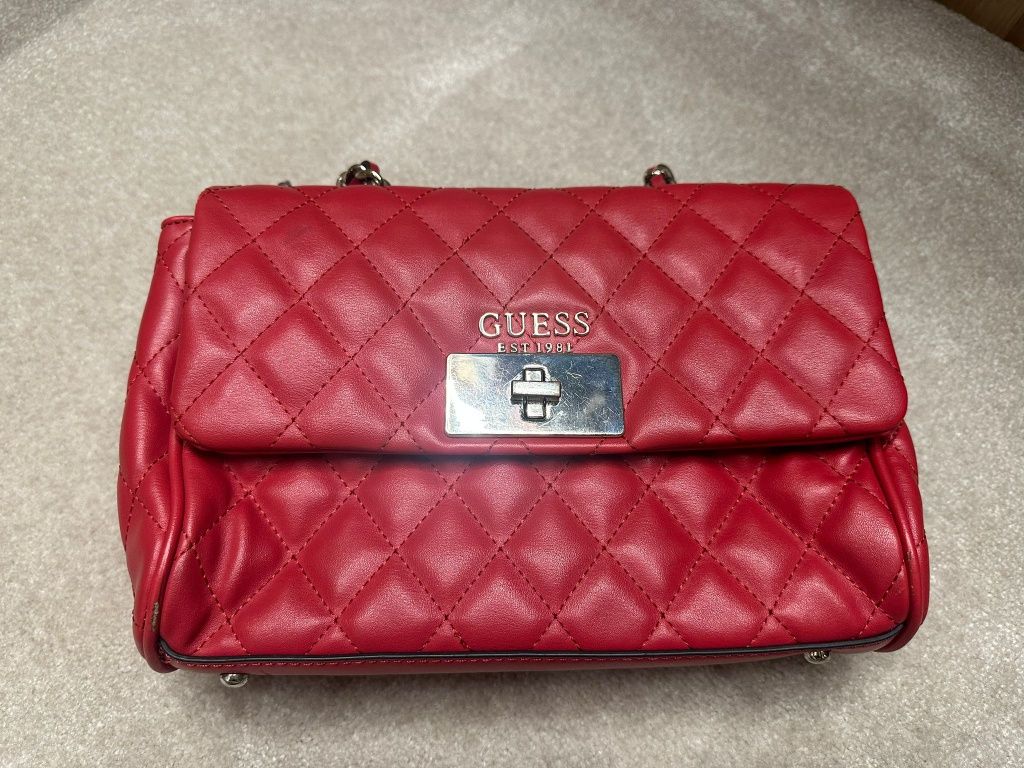 Bolsa vermelha Guess