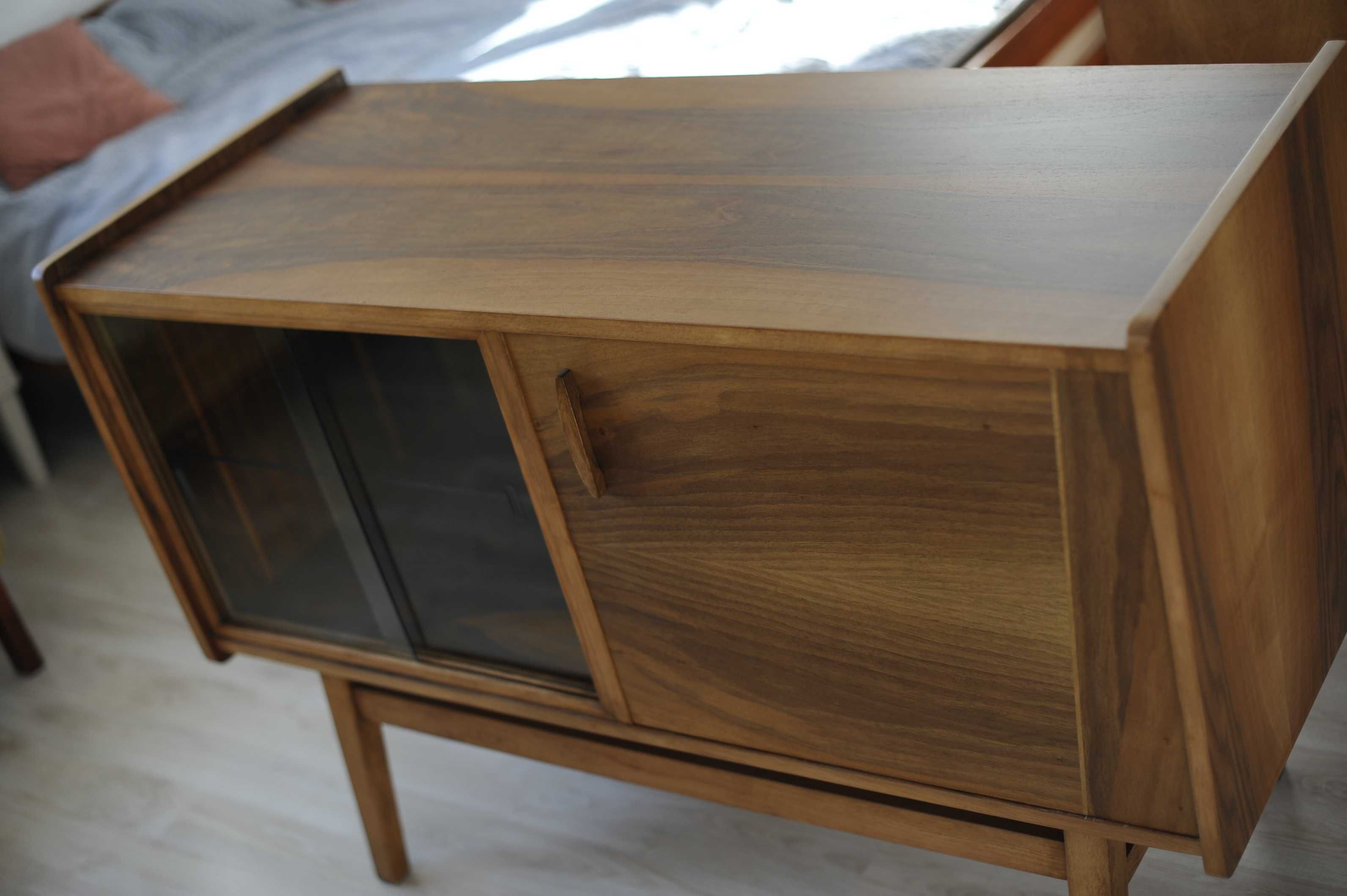 komoda PRL BILEA