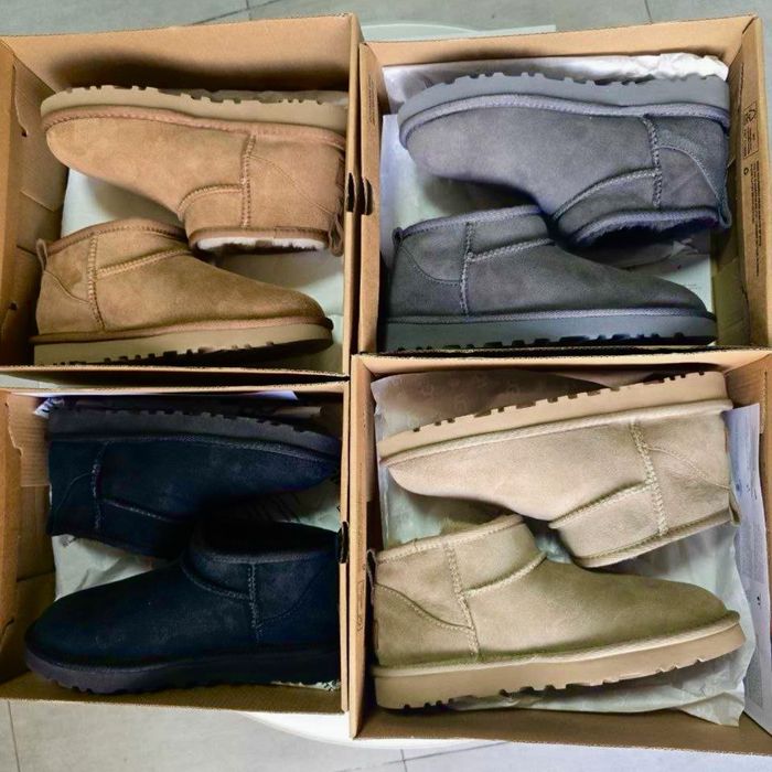 Жіночі UGG Classic Ultra Mini