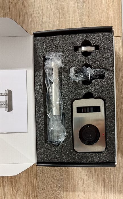 Elektryczny otwieracz do wina