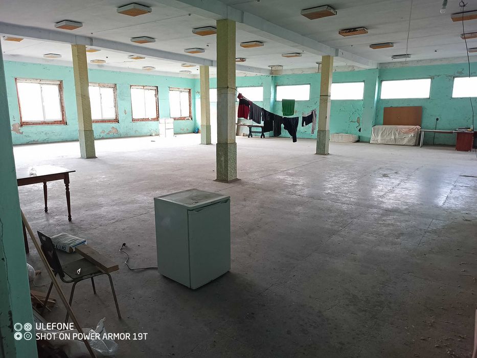 Виробничі приміщення, готель, ресторан, склад