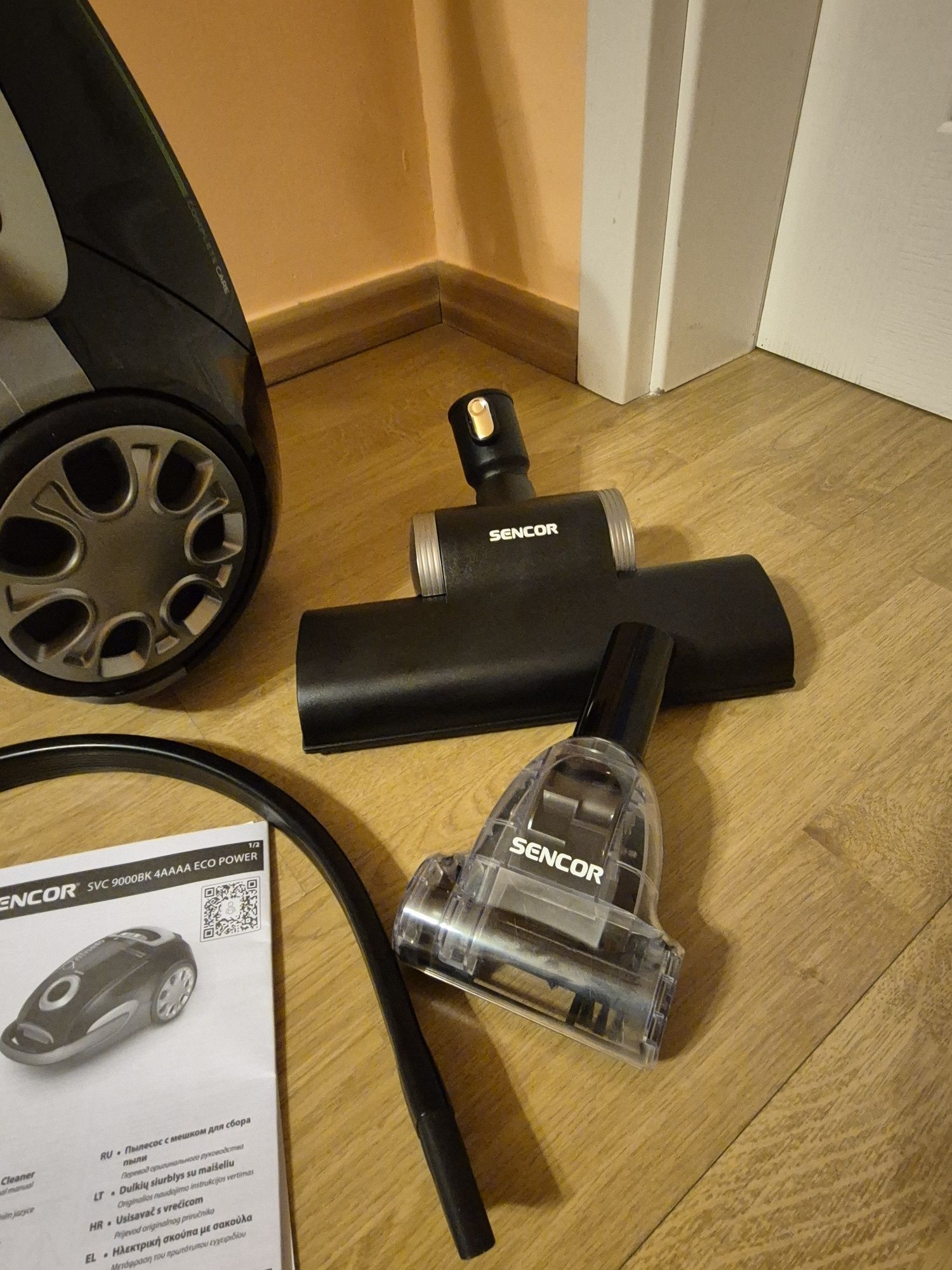 Odkurzacz Sencor SVC 9000BK 800W jak nowy z gwarancją!!