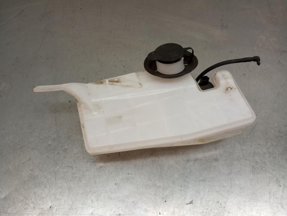 Reservatório / depósito água limpa vidros DACIA Sandero III