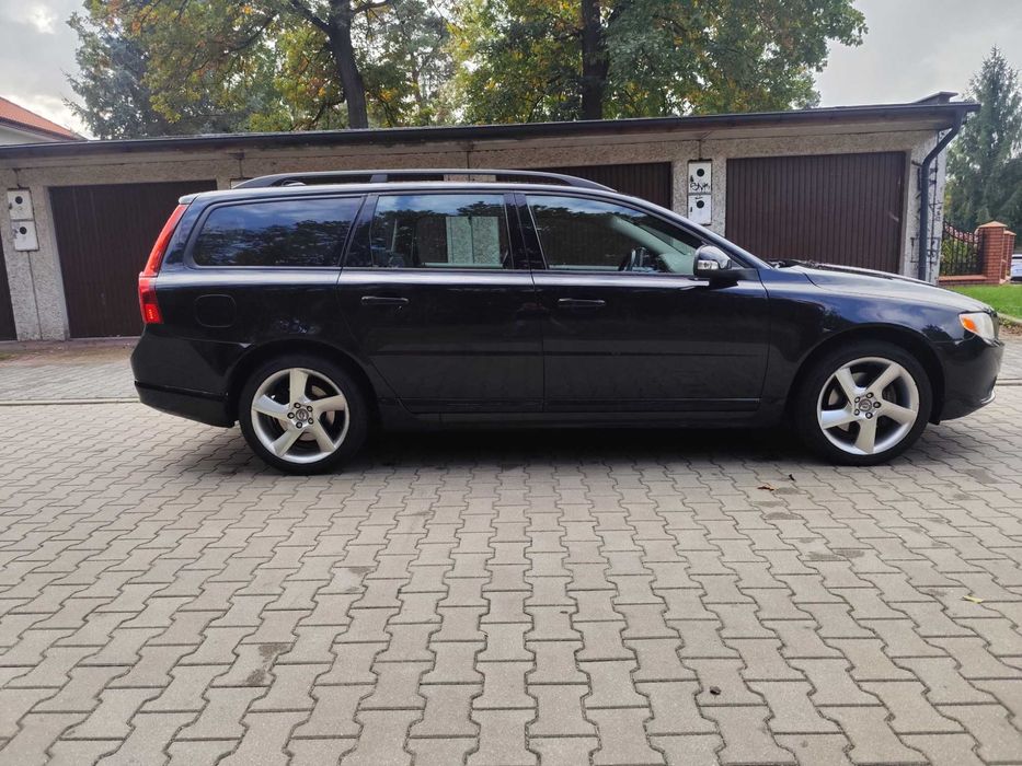 Volvo V70 2.4 D5 2007r. 185hp  oryginalny lakier